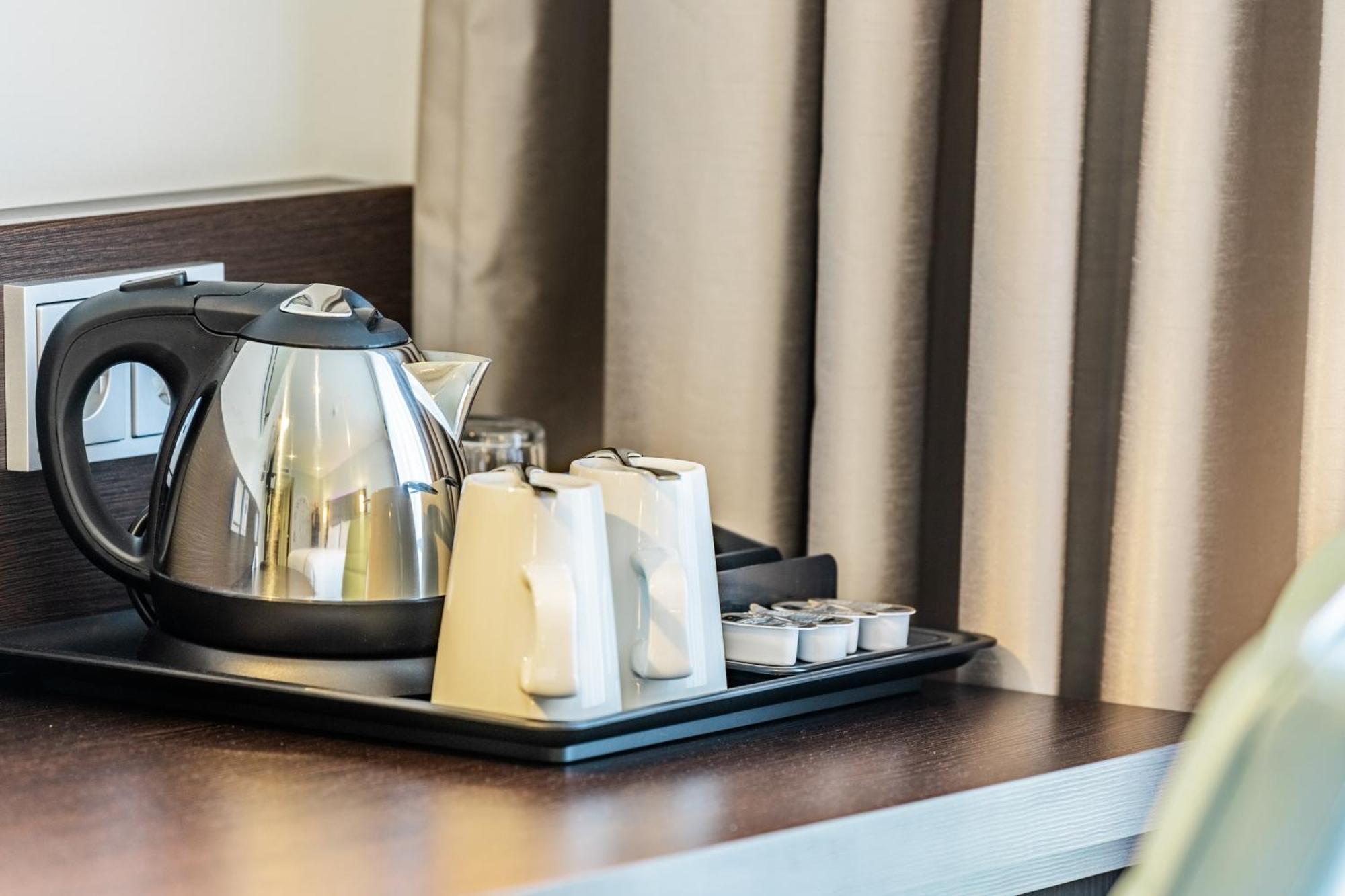 Premier Inn Berlin City Wilmersdorf Esterno foto